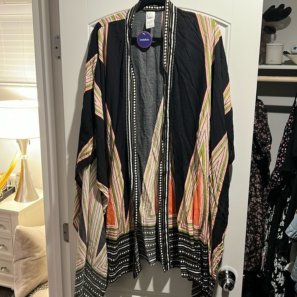 Beautiful swimsuit cover-up/duster. Brand new with tags.